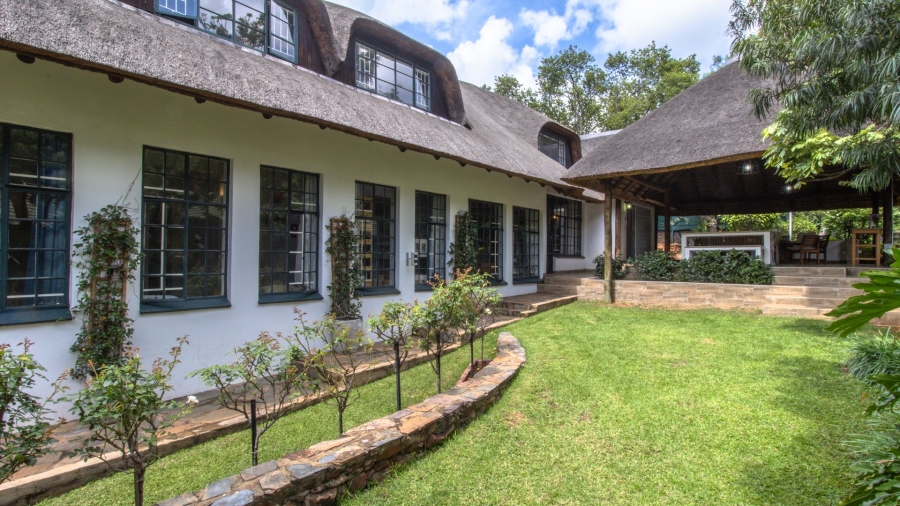 4 Bedroom Property for Sale in Faerie Glen Gauteng