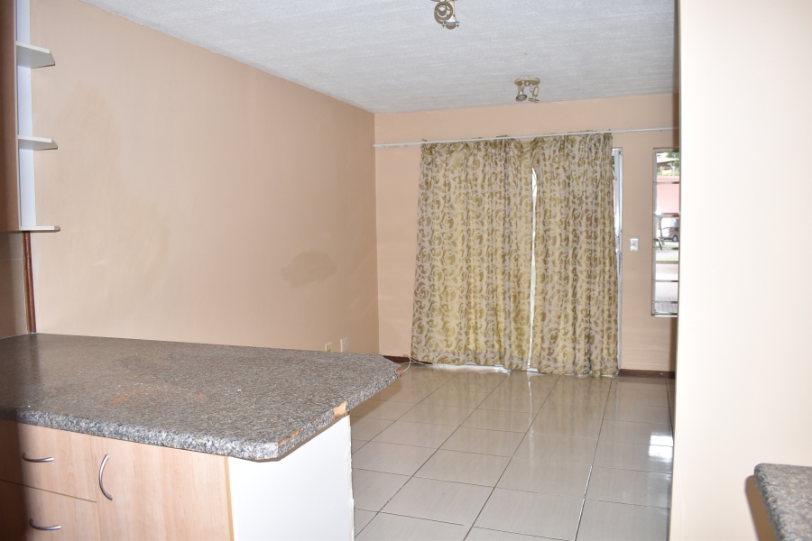 To Let 2 Bedroom Property for Rent in Wonderpark Estate Gauteng