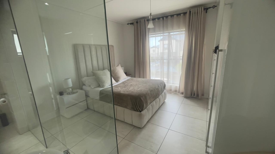 To Let 3 Bedroom Property for Rent in Waterfall Gauteng