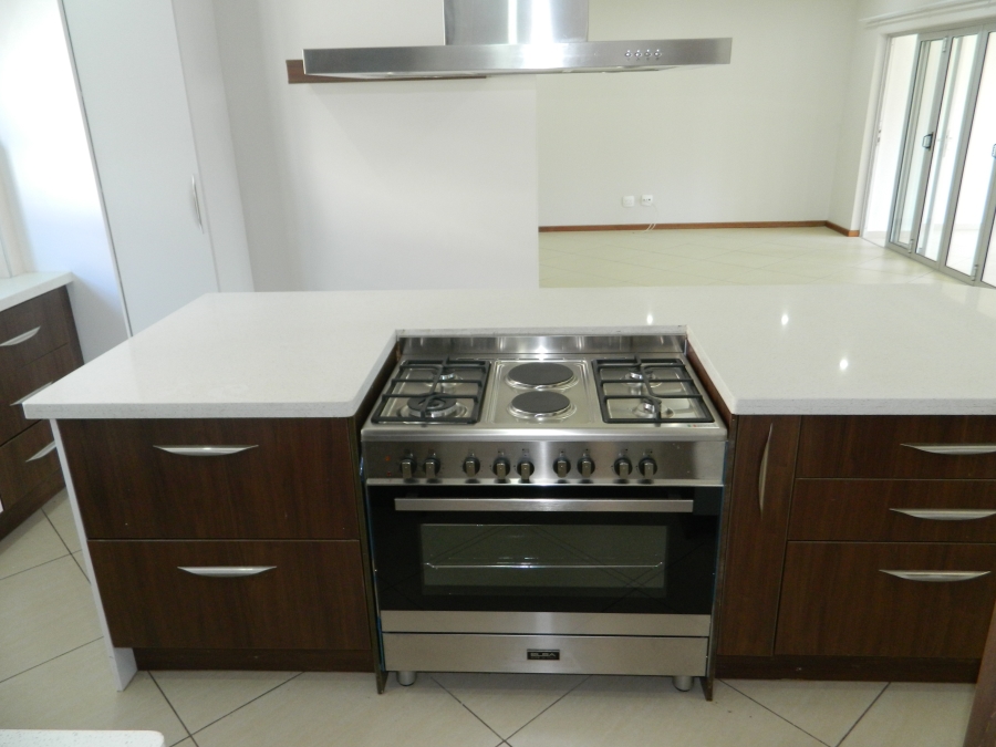 To Let 4 Bedroom Property for Rent in Silverwoods Country Estate Gauteng