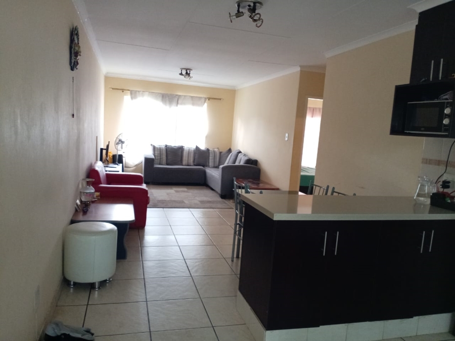 To Let 1 Bedroom Property for Rent in Halfway Gardens Gauteng