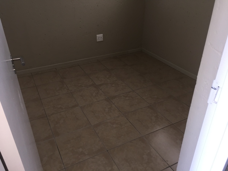 To Let 2 Bedroom Property for Rent in Ferndale Gauteng