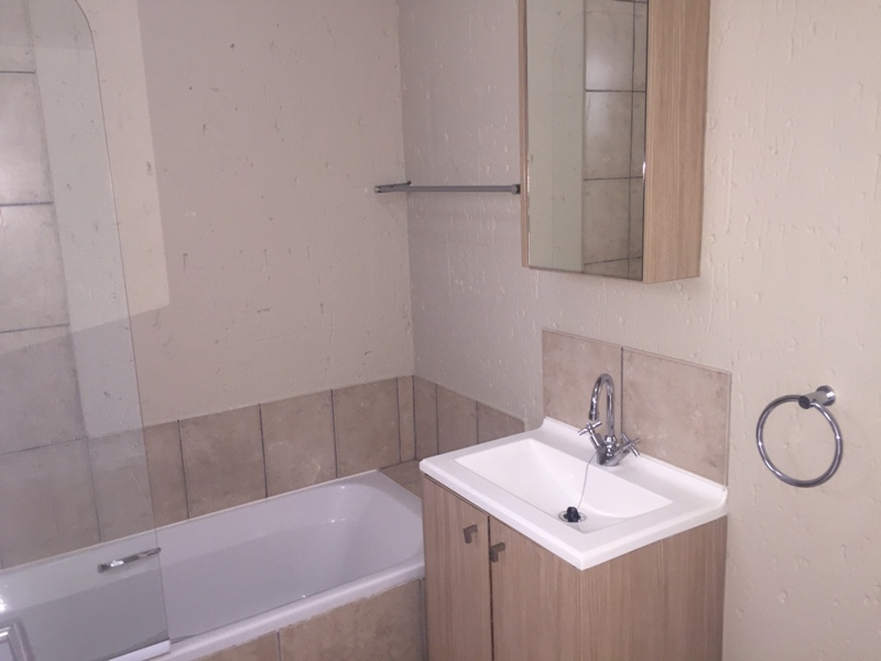 To Let 2 Bedroom Property for Rent in Ferndale Gauteng