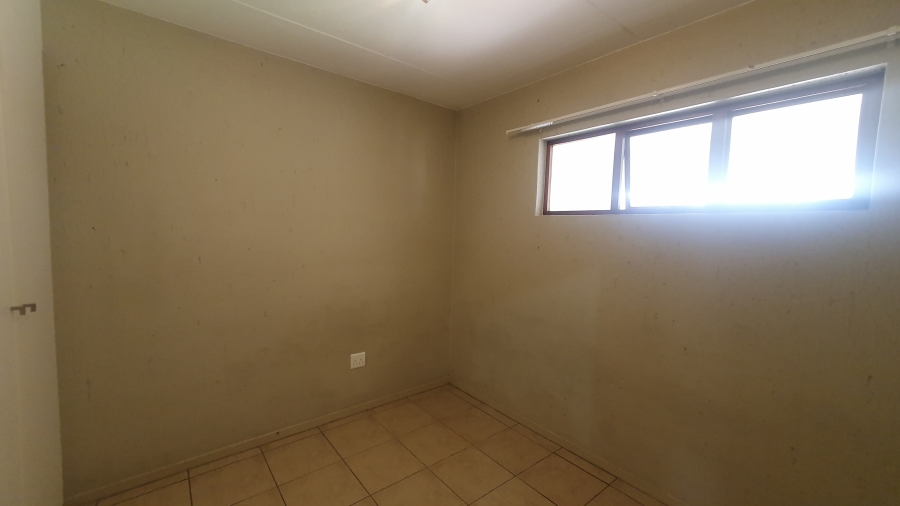 To Let 2 Bedroom Property for Rent in Ferndale Gauteng