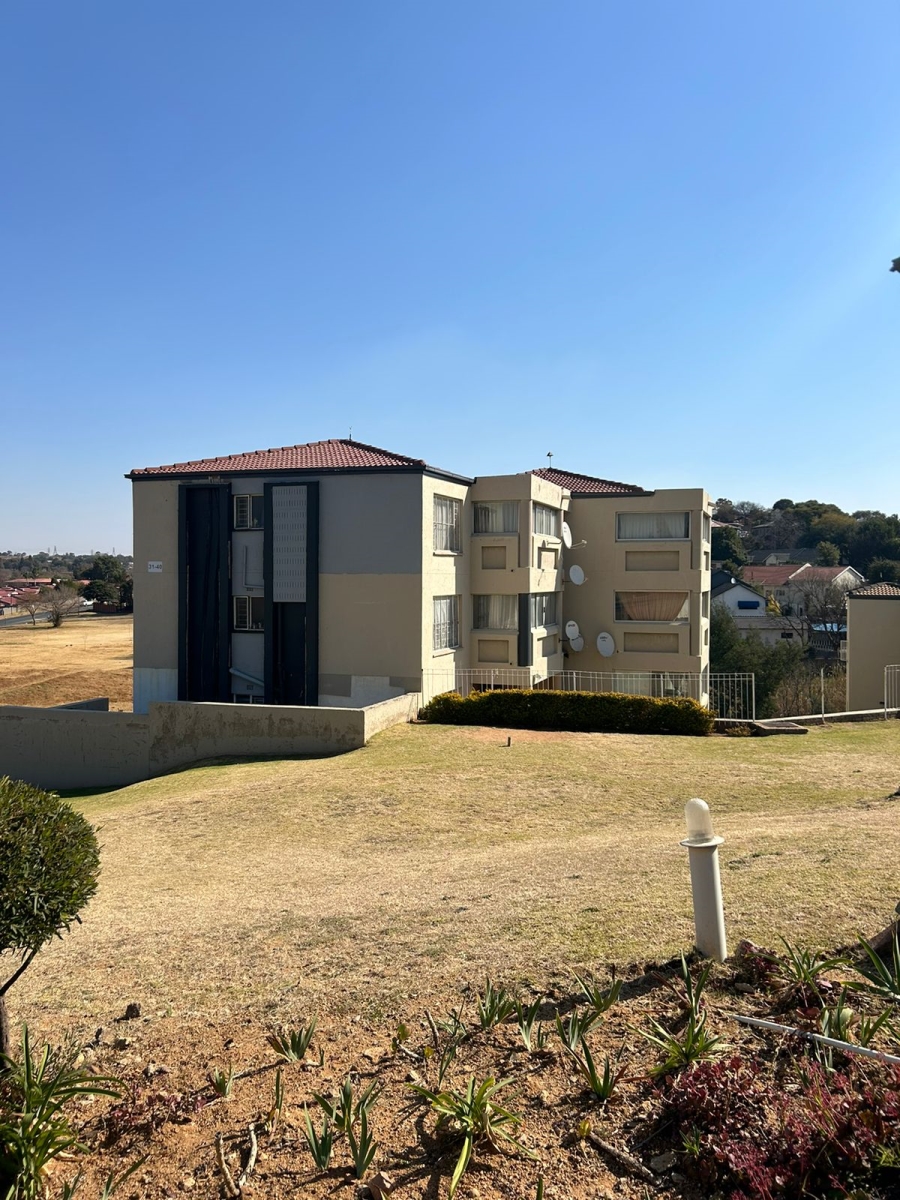 To Let 2 Bedroom Property for Rent in Discovery Gauteng