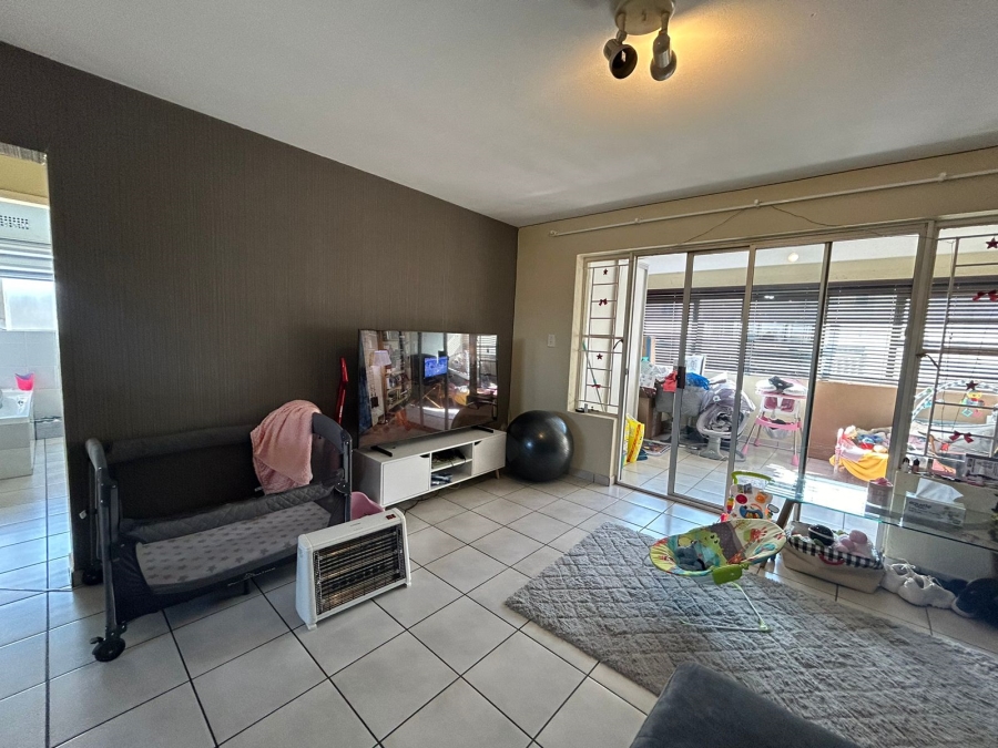 To Let 2 Bedroom Property for Rent in Discovery Gauteng