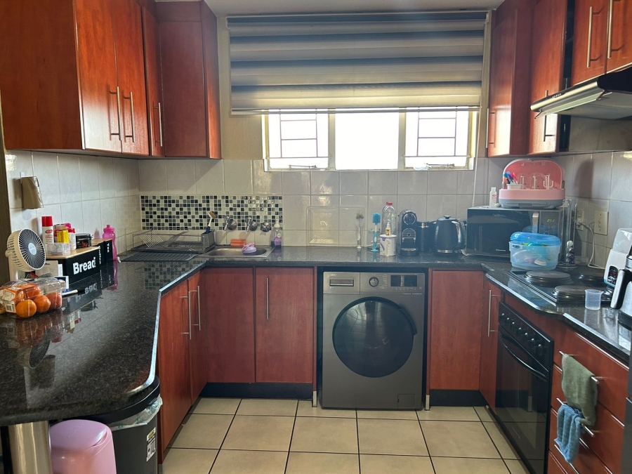 To Let 2 Bedroom Property for Rent in Discovery Gauteng