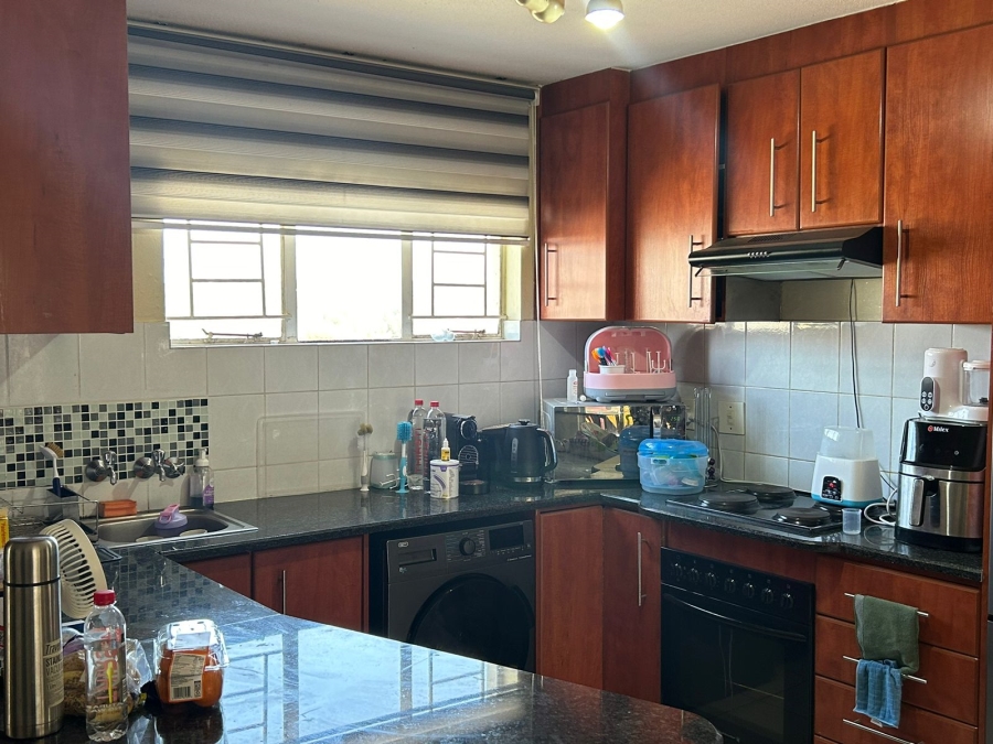 To Let 2 Bedroom Property for Rent in Discovery Gauteng