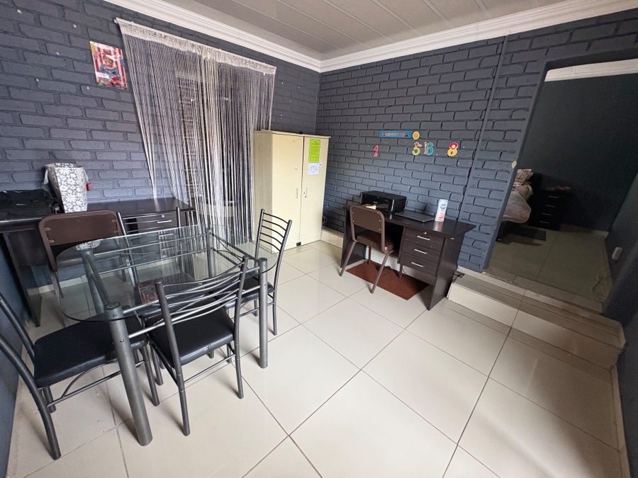 4 Bedroom Property for Sale in Theresa Park Gauteng