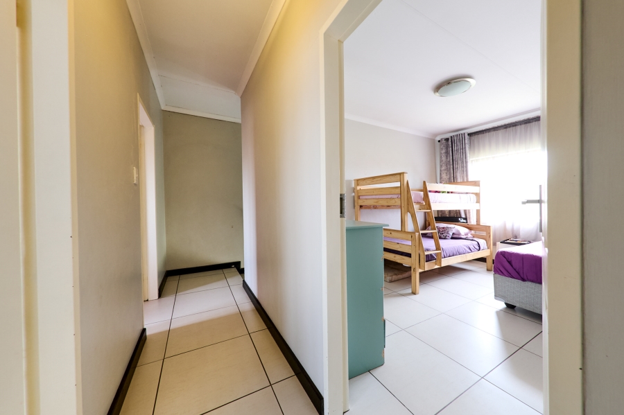 3 Bedroom Property for Sale in Halfway Gardens Gauteng