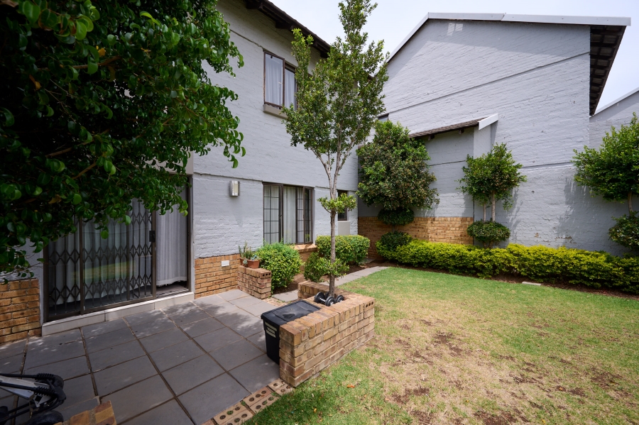 3 Bedroom Property for Sale in Halfway Gardens Gauteng