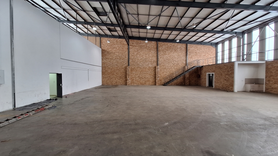 To Let commercial Property for Rent in North Riding Gauteng