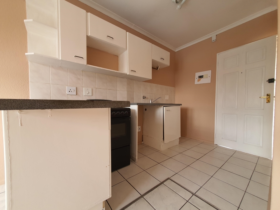 To Let 2 Bedroom Property for Rent in Florentia Gauteng