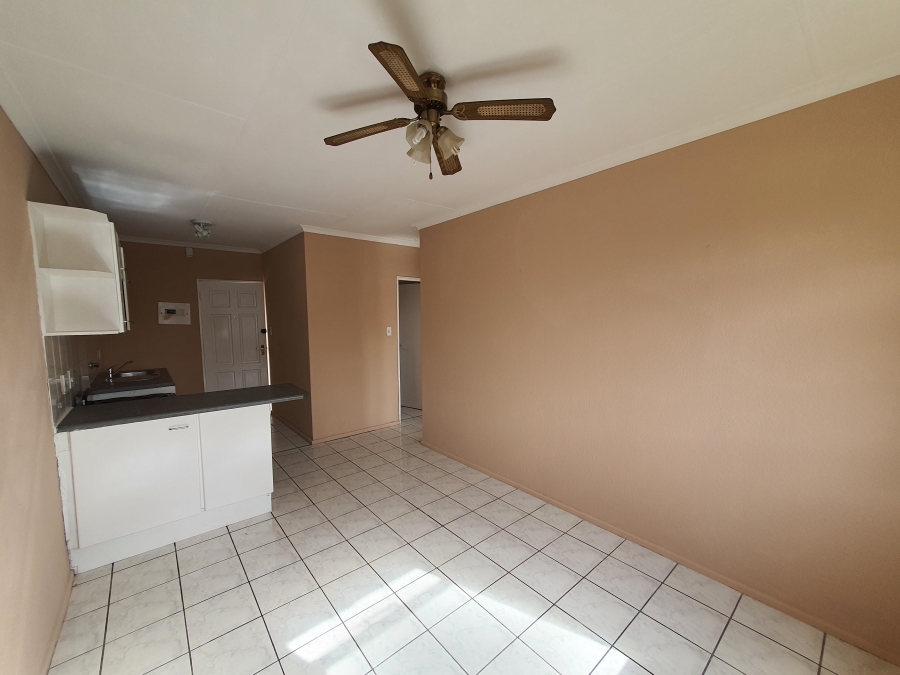 To Let 2 Bedroom Property for Rent in Florentia Gauteng