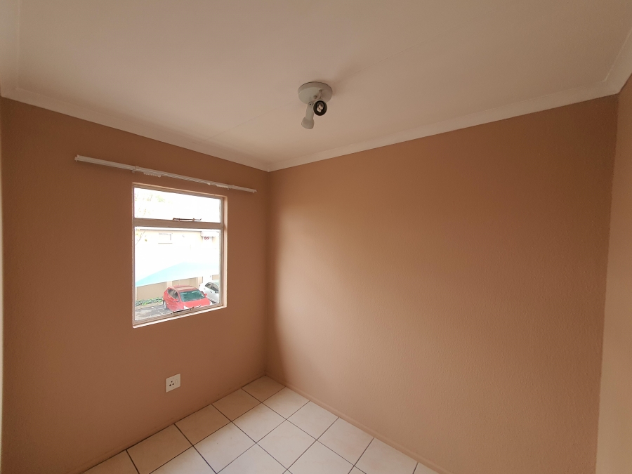 To Let 2 Bedroom Property for Rent in Florentia Gauteng