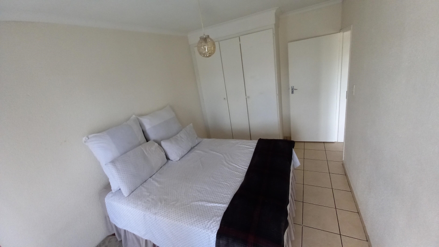 To Let 2 Bedroom Property for Rent in New Redruth Gauteng