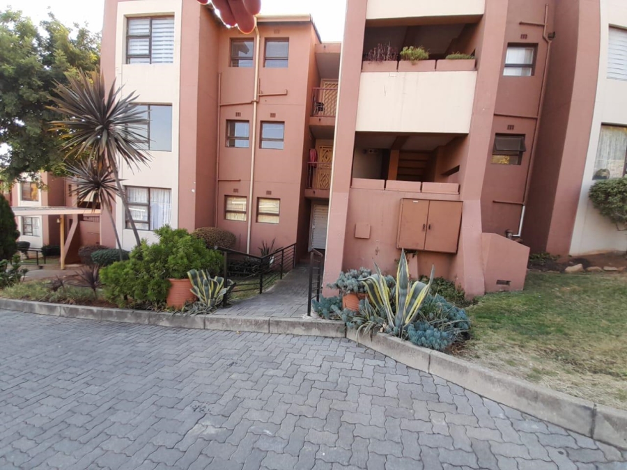 To Let 2 Bedroom Property for Rent in Winchester Hills Gauteng