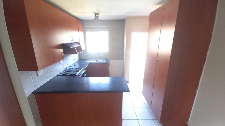 To Let 2 Bedroom Property for Rent in Meyersdal Gauteng