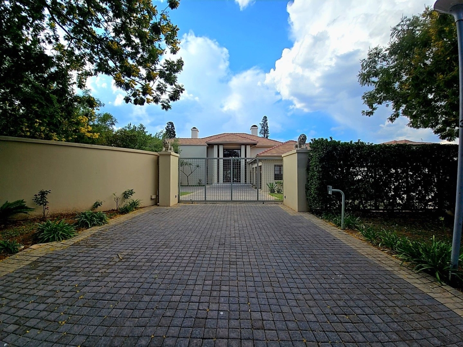 4 Bedroom Property for Sale in Carlswald Estate Gauteng