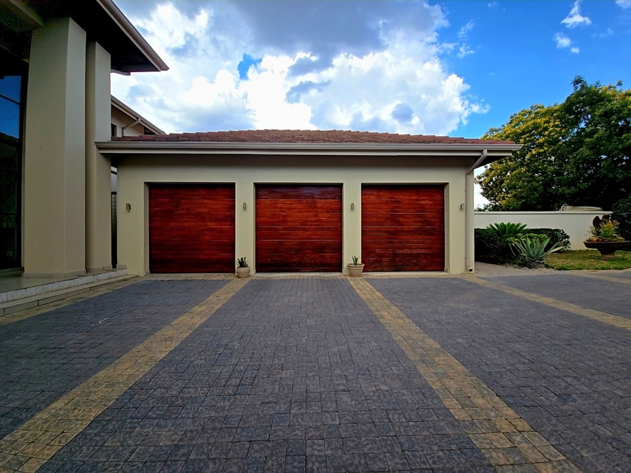 4 Bedroom Property for Sale in Carlswald Estate Gauteng