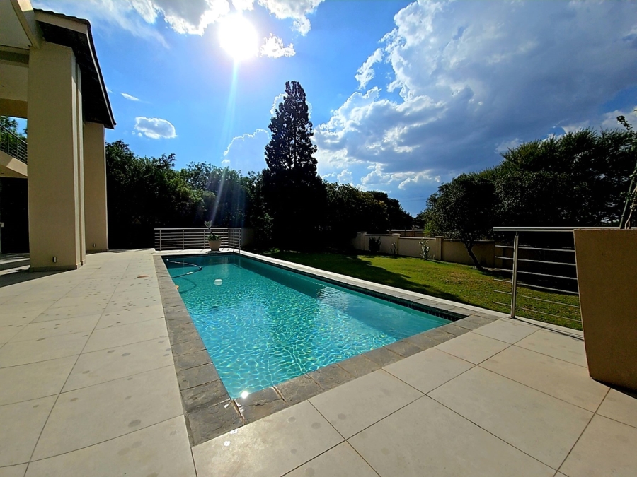 4 Bedroom Property for Sale in Carlswald Estate Gauteng