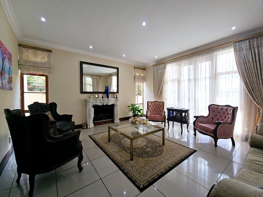 4 Bedroom Property for Sale in Carlswald Estate Gauteng