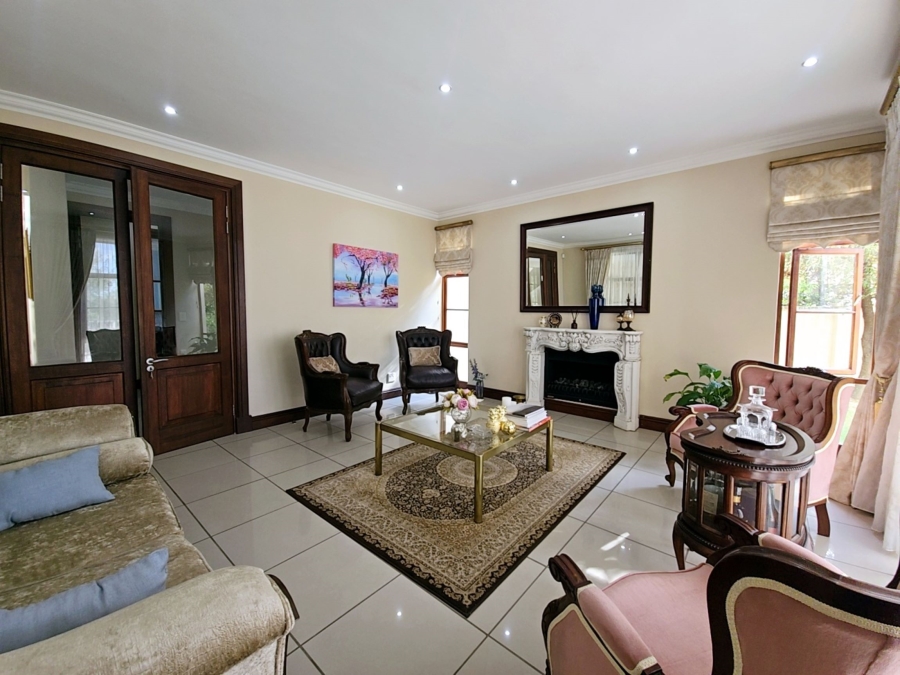 4 Bedroom Property for Sale in Carlswald Estate Gauteng