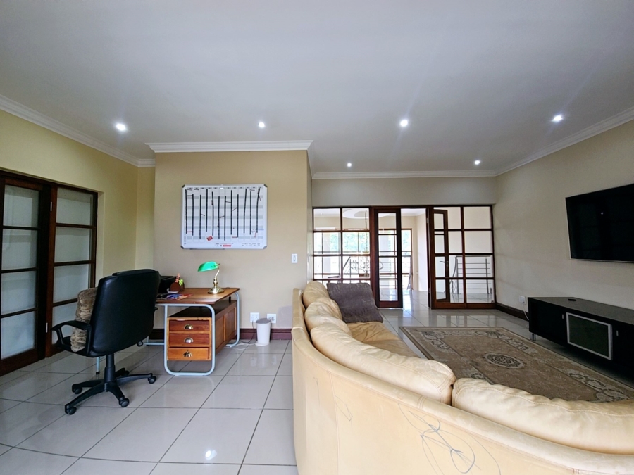 4 Bedroom Property for Sale in Carlswald Estate Gauteng