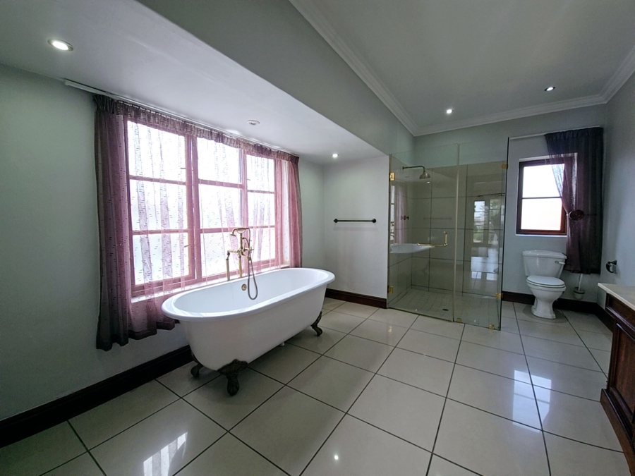 4 Bedroom Property for Sale in Carlswald Estate Gauteng