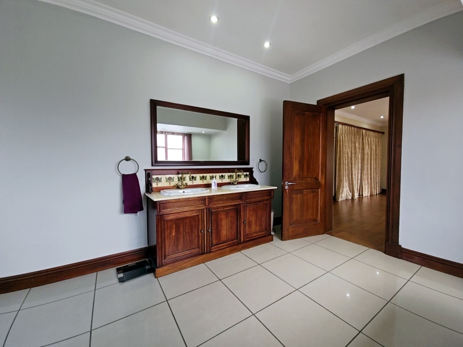 4 Bedroom Property for Sale in Carlswald Estate Gauteng