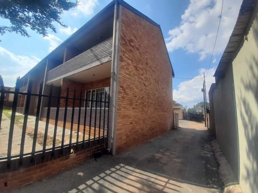 3 Bedroom Property for Sale in Rosettenville Gauteng