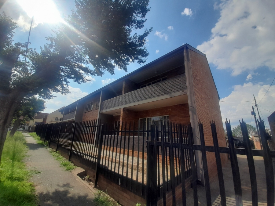 3 Bedroom Property for Sale in Rosettenville Gauteng