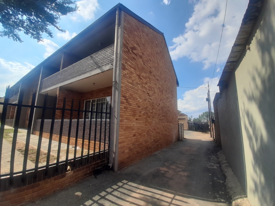 3 Bedroom Property for Sale in Rosettenville Gauteng