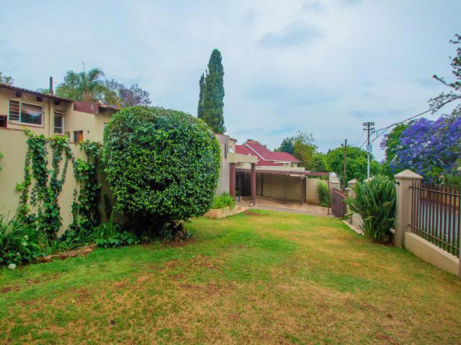 4 Bedroom Property for Sale in Northcliff Gauteng