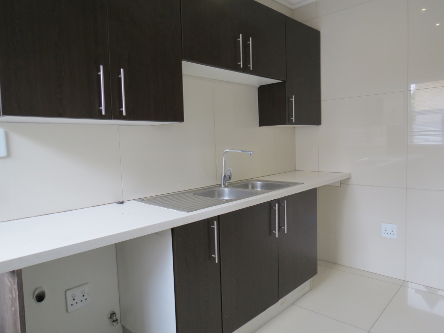 3 Bedroom Property for Sale in Greenstone Hill Gauteng