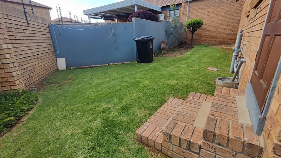 3 Bedroom Property for Sale in Halfway Gardens Gauteng