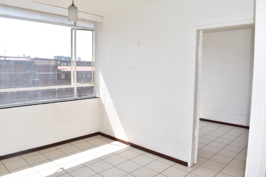 To Let 1 Bedroom Property for Rent in Sunnyside Gauteng