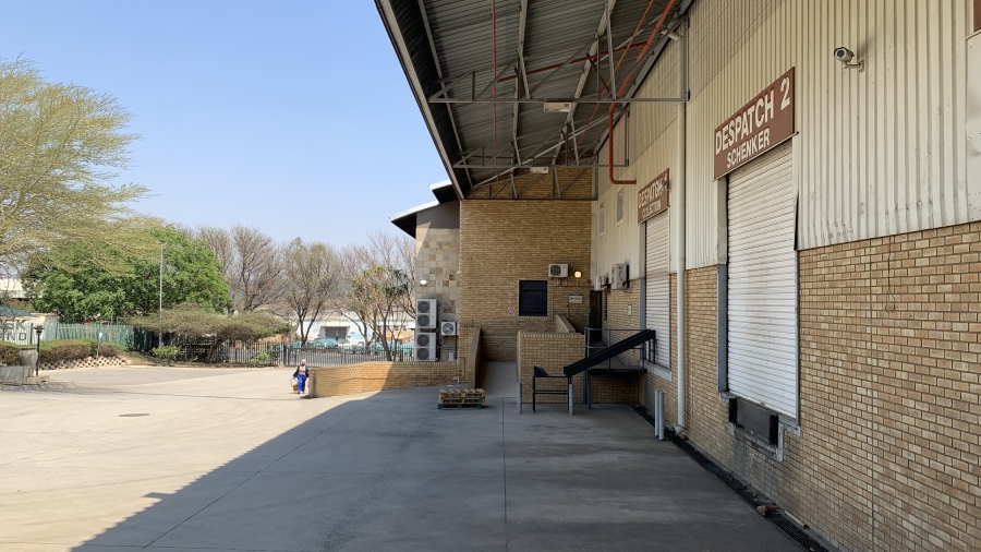 To Let commercial Property for Rent in Linbro Park Gauteng