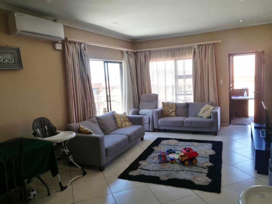 3 Bedroom Property for Sale in Liefde en Vrede Gauteng