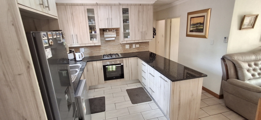 2 Bedroom Property for Sale in Montana Gauteng