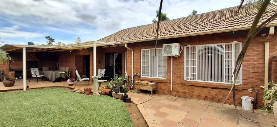 2 Bedroom Property for Sale in Montana Gauteng