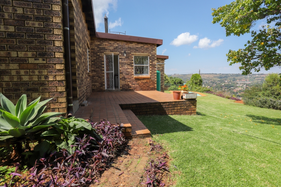 3 Bedroom Property for Sale in Helderkruin Gauteng