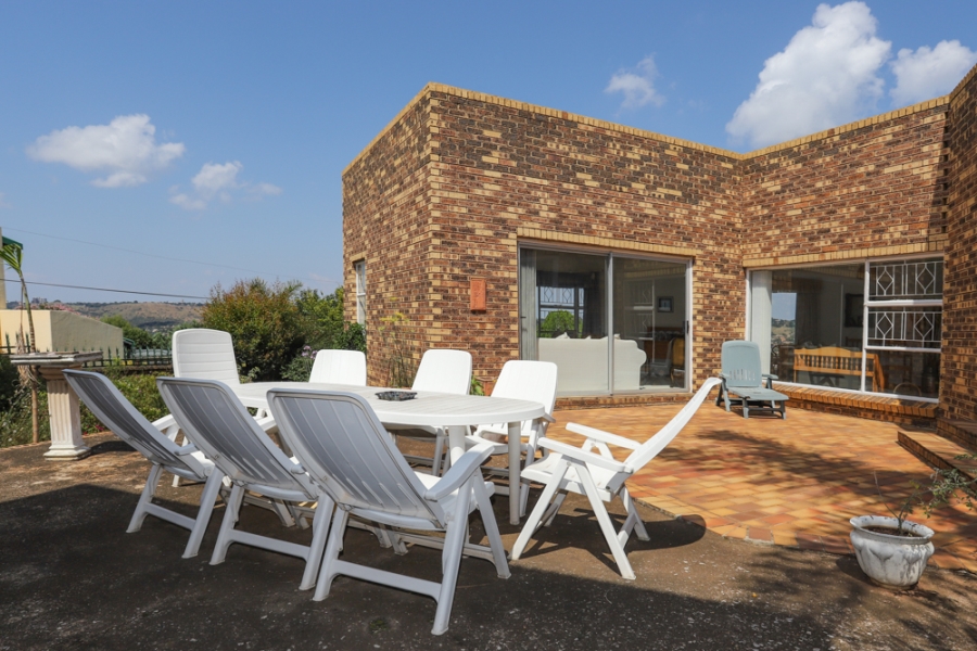 3 Bedroom Property for Sale in Helderkruin Gauteng