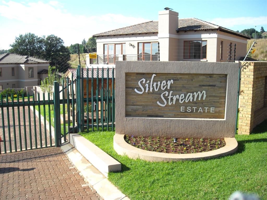 To Let 3 Bedroom Property for Rent in Chancliff A H Gauteng