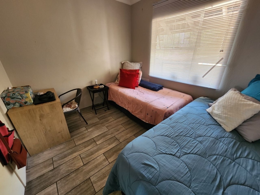 2 Bedroom Property for Sale in Ravenswood Gauteng