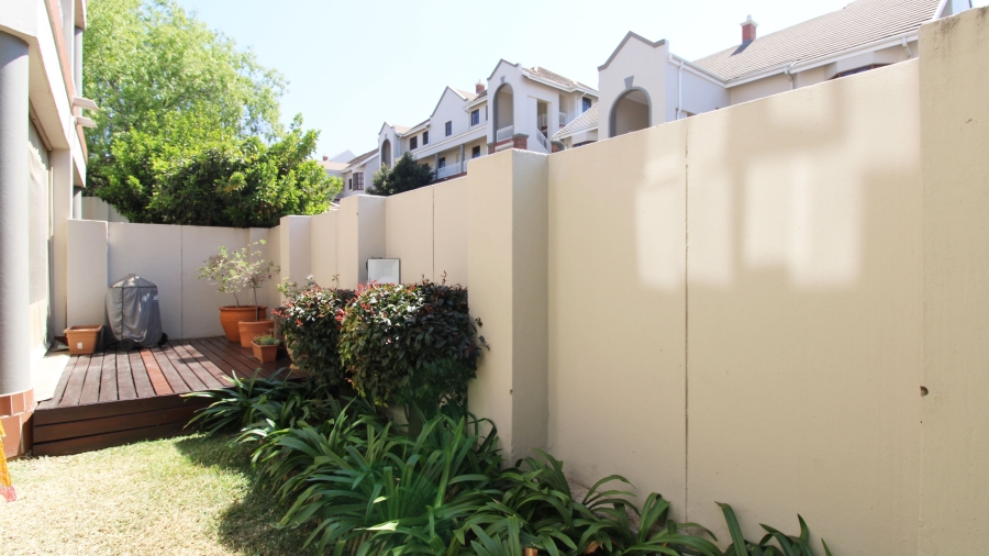 To Let 3 Bedroom Property for Rent in Rivonia Gauteng