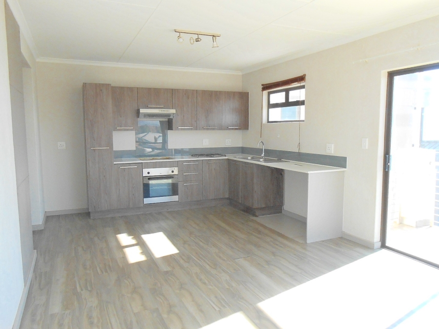 To Let 3 Bedroom Property for Rent in Beverley Gauteng