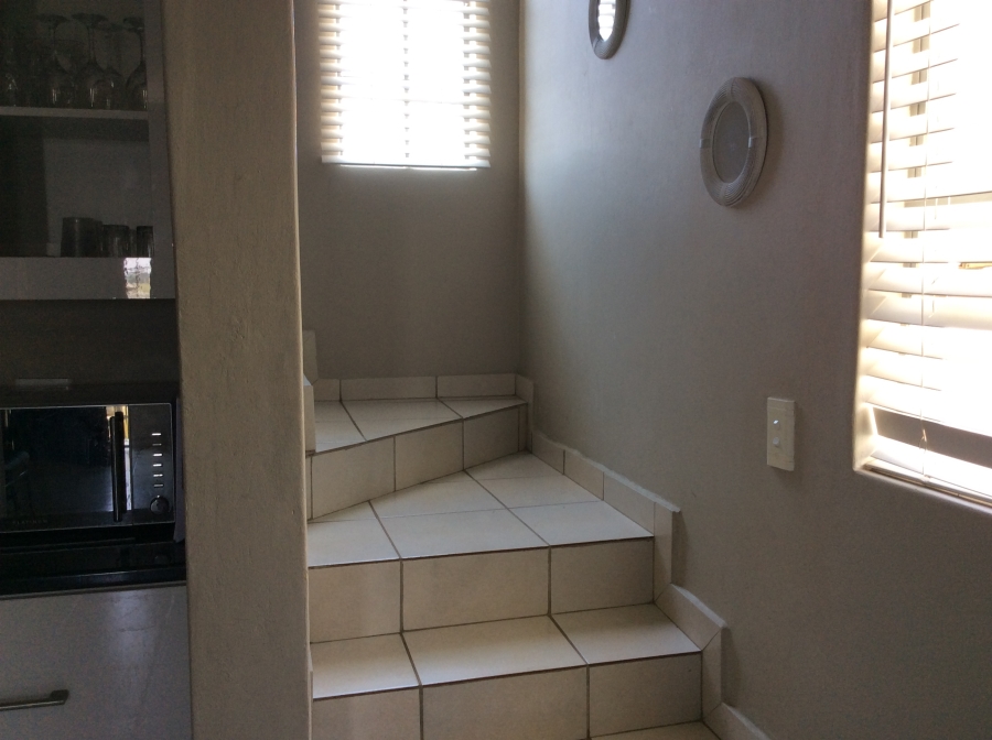 To Let 3 Bedroom Property for Rent in South Hills Gauteng