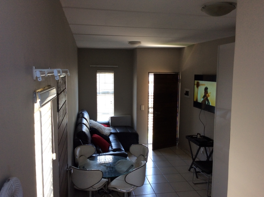 To Let 3 Bedroom Property for Rent in South Hills Gauteng