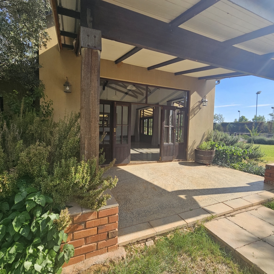 8 Bedroom Property for Sale in Magaliesburg Gauteng